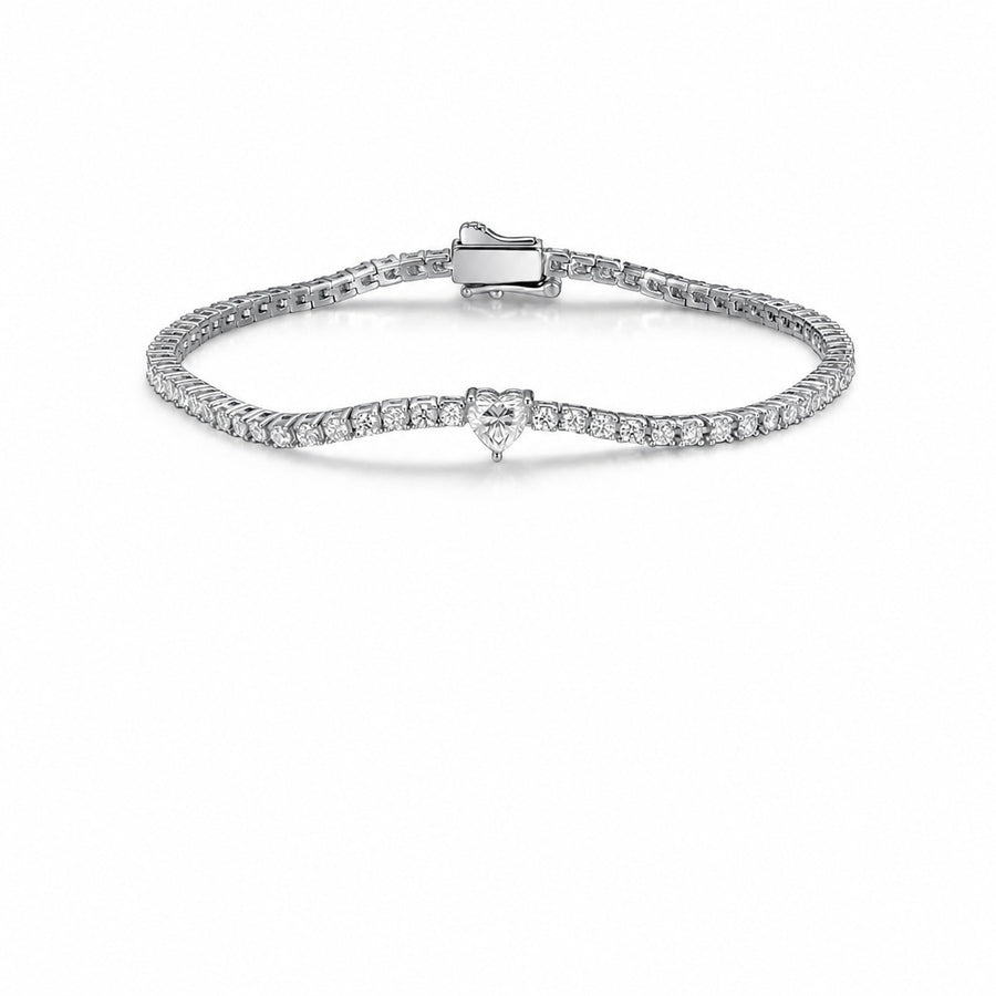 Mossanite Heart Shaped Centre Stone Design 925 Sterling Silver Bracelet